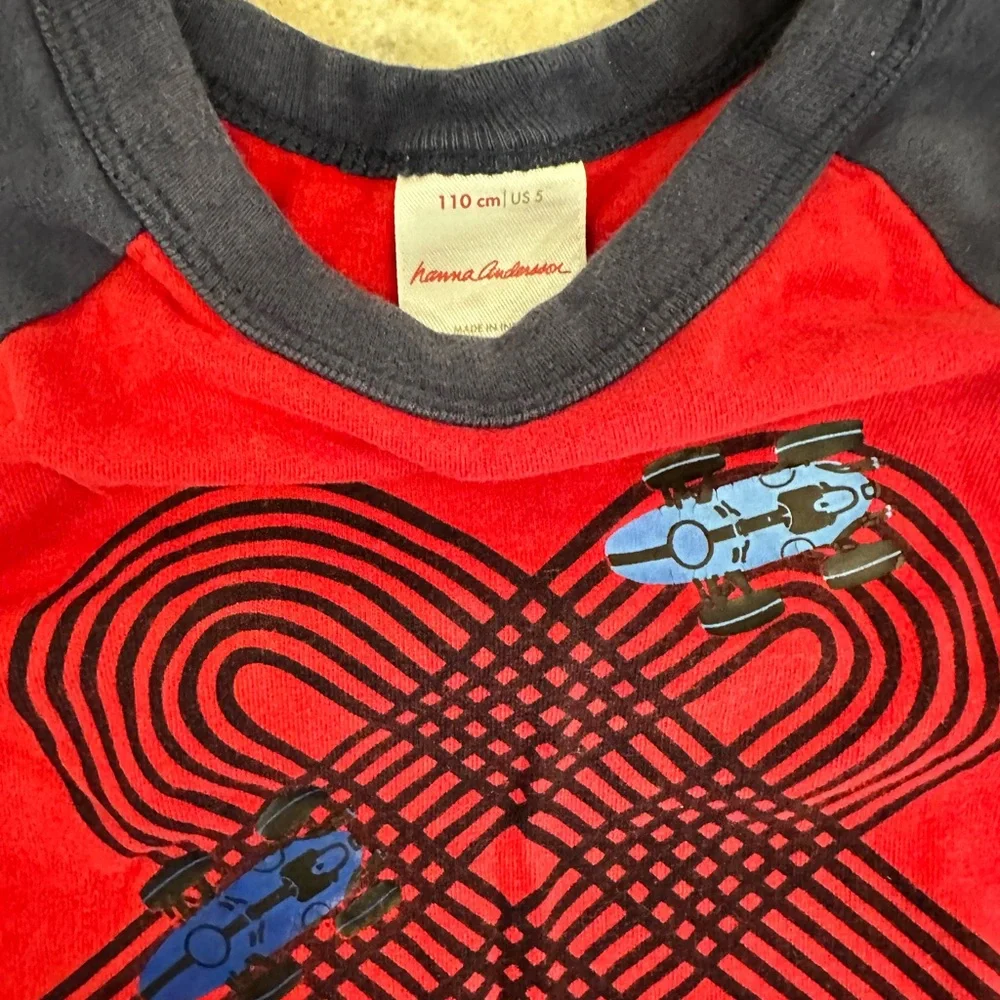 Hanna Anderson racecar shirt 3/4 sleeve